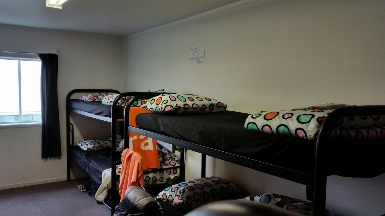 Loft 109 Backpackers Hostel Тауранга Екстер'єр фото